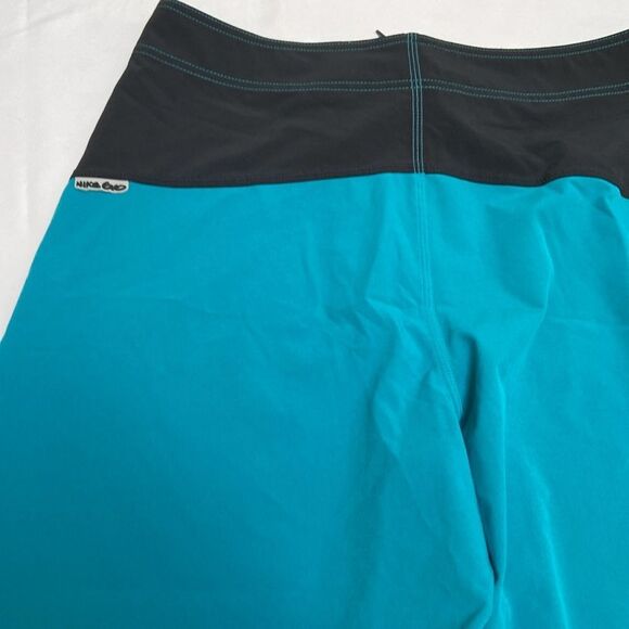 Nike Blue Board Shorts size 30 - Picture 6 of 10